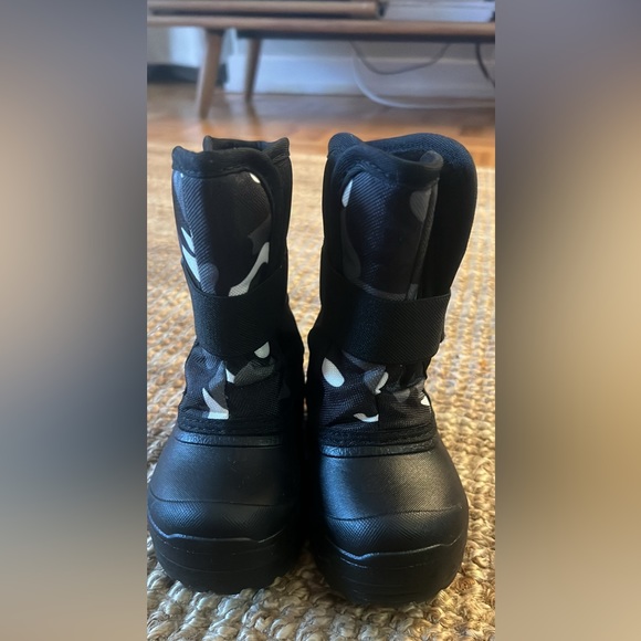Winter boots - Picture 3 of 3